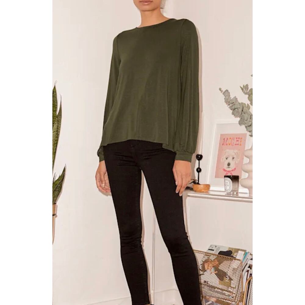 NWT LULUS Women’s Spin Around Olive Green Long Sleeve Twist-Back Top  Size Small